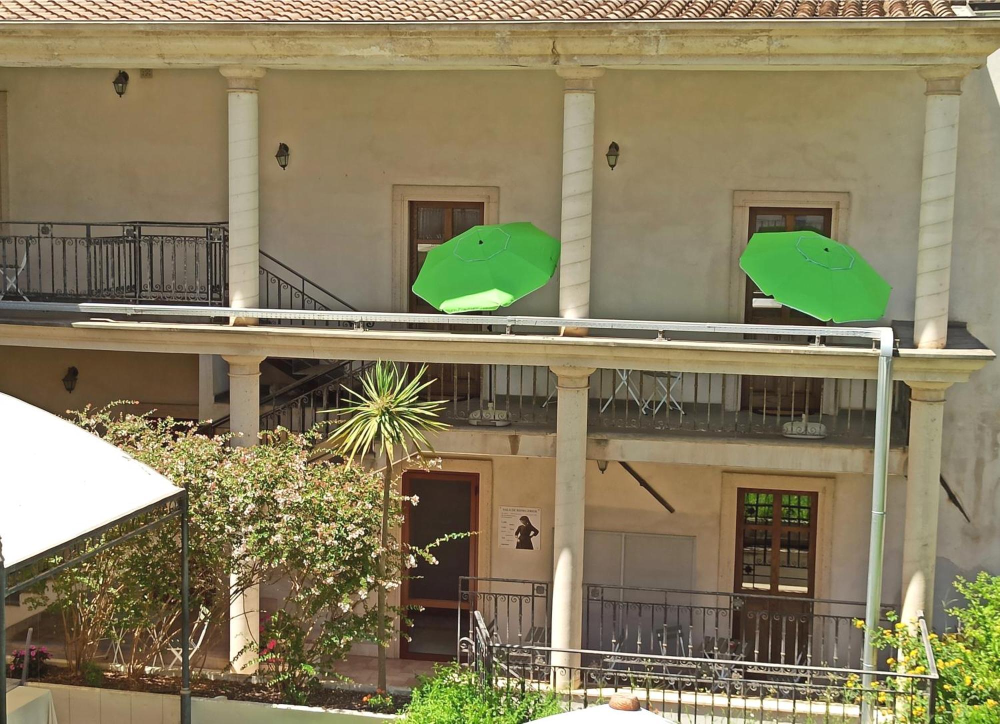אוריסטאנו Blao Boutique Hotel מראה חיצוני תמונה